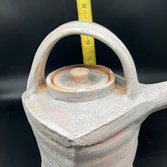 Terracotta fire wood cured teapot liquid holding vessel made better 1970/1982 - Picture 12 of 15